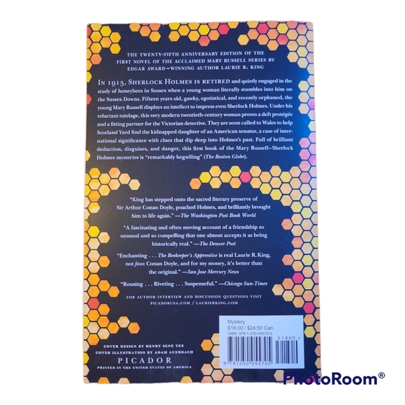 1️⃣4️⃣The Beekeeper's Apprentice Mystery Novel Large Paperback - Picture 3 of 5